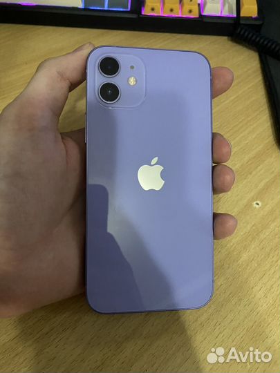 iPhone 12, 64 ГБ
