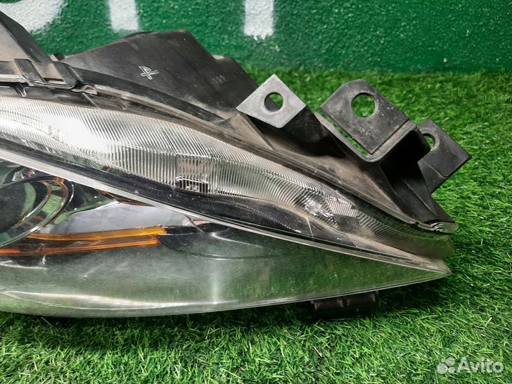 В наличии: Фара правая Mazda 3 BL