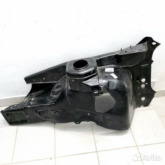 Брызговик передний