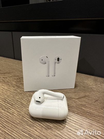 Беспроводной наушник apple airpods 2 и Кейс