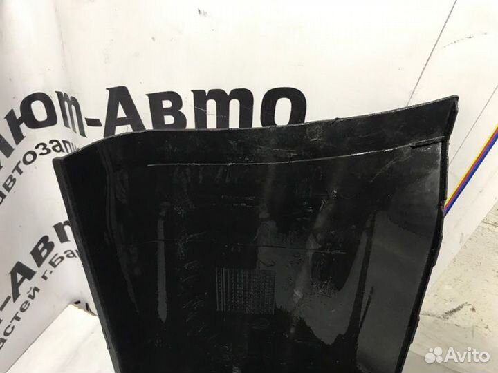 Бампер задний Volkswagen Transporter SGA