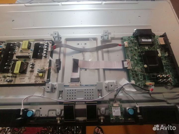 Dexp U43D9000H(разбор)