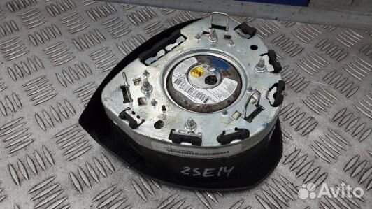 Подушка безопасности водителя dodge caravan Grand