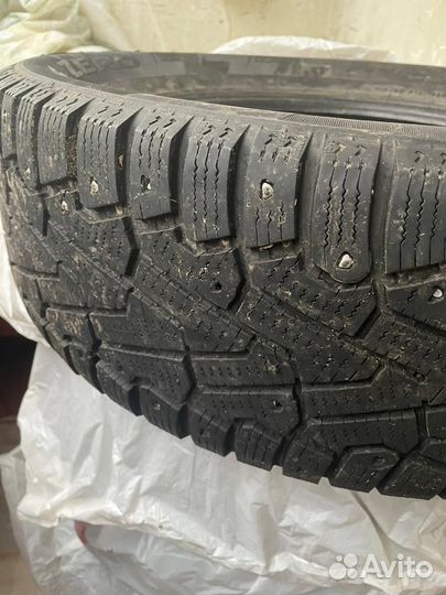 Pirelli Ice Zero 215/65 R16 102T