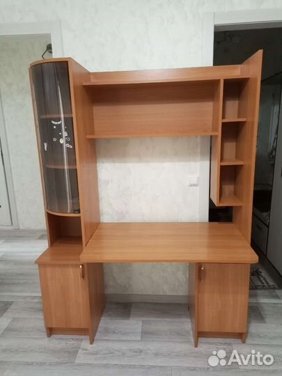 Школьный уголок