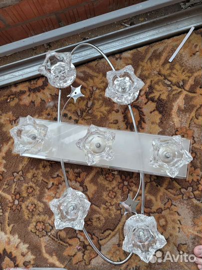 Люстра с пультом бу