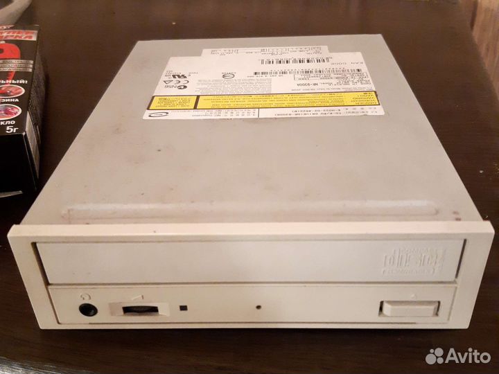 Дисковод cd