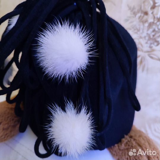 Шляпка фетровая с белой норкой