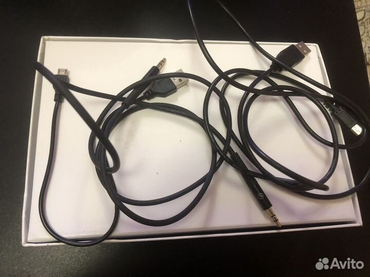 Микронаушники