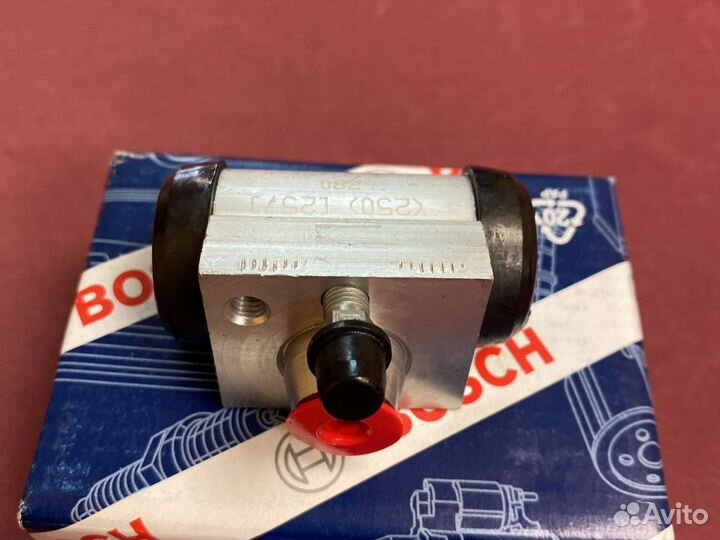 Цилиндр задний тормозной bosch Логан Сандеро