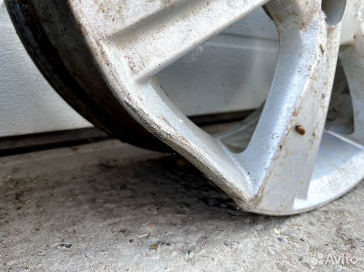 Диски литые R16 / 5x114.3 J6.5 45ET DIA60.1 (б/у)