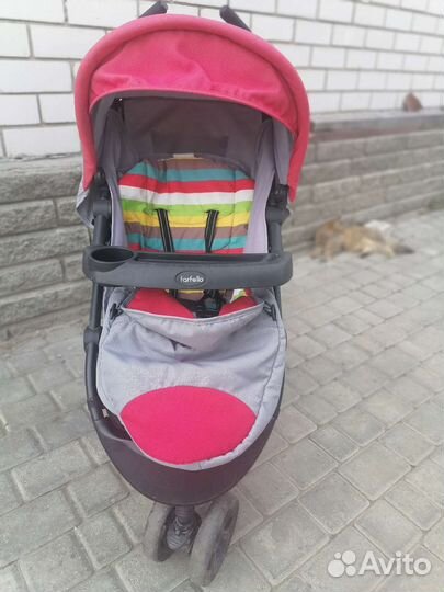 Прогулочная коляска