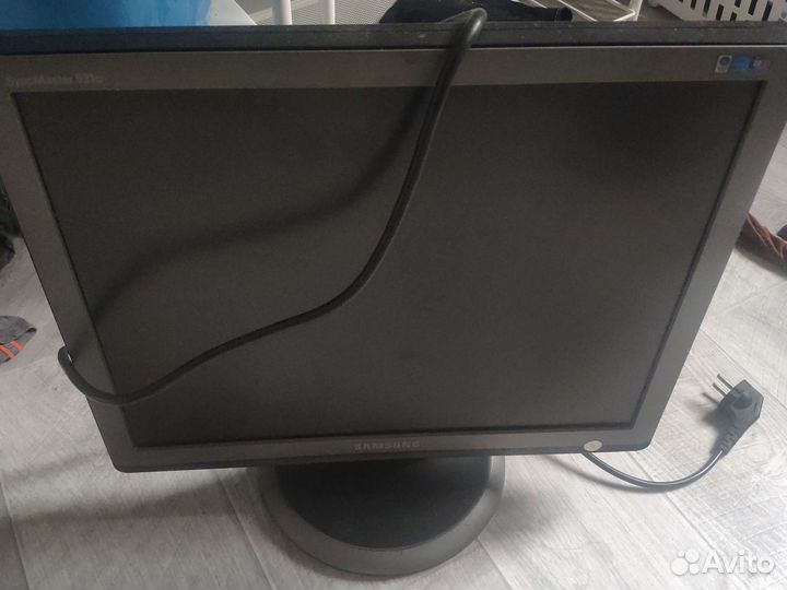 Монитор Samsung 19 дюймов