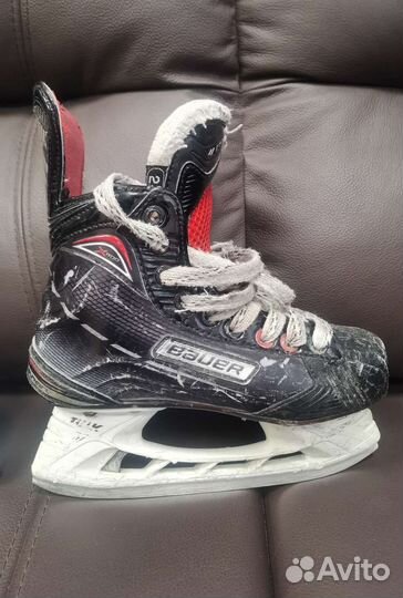 Хоккейные коньки bauer vapor x800