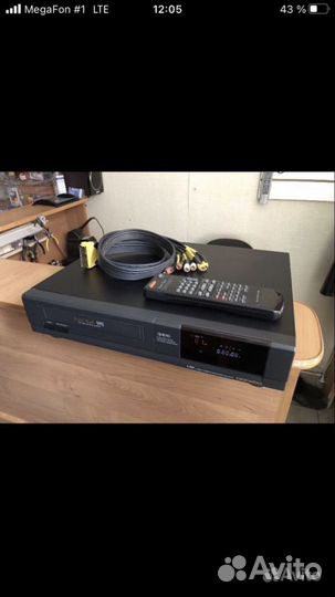 Видеомагнитофон Daewoo DVR-7375D Pro