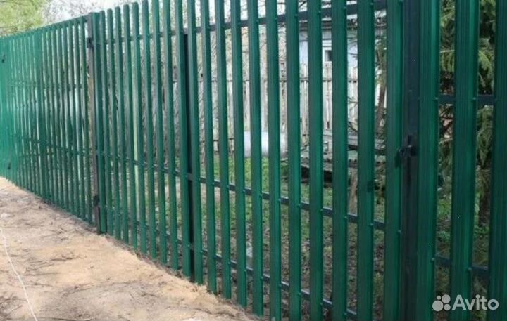Забор из евроштакетника цена качественно