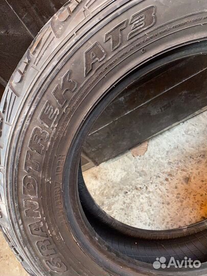 Dunlop Grandtrek AT3 225/65 R17