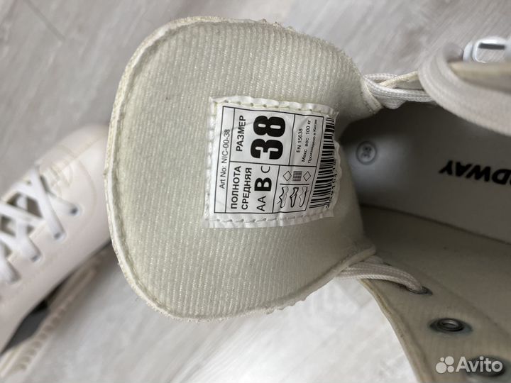 Коньки фигурные Nordway Nicole