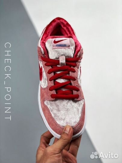 Кроссовки Nike Dunk StrangeLove