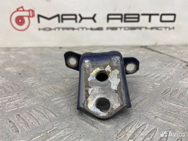 Б/У петля двери задний левый Mazda Demio 2 DY3W