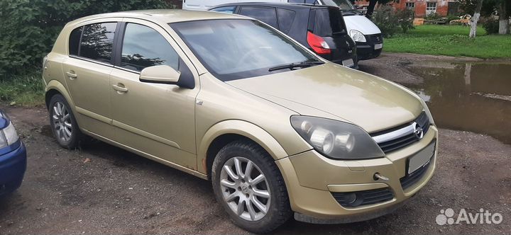 Opel Astra 1.6 AMT, 2004, 261 400 км