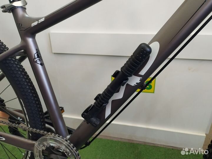 Насос для велосипеда с креплением на раму