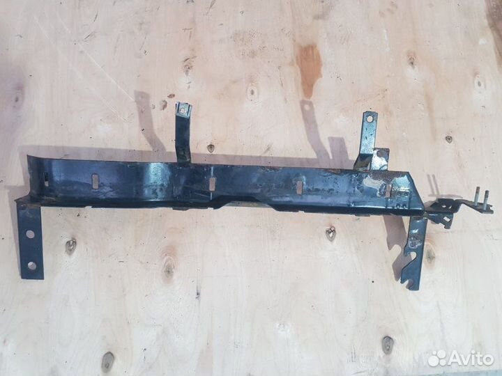 Кронштейн Volvo Fh4 D13C 2018