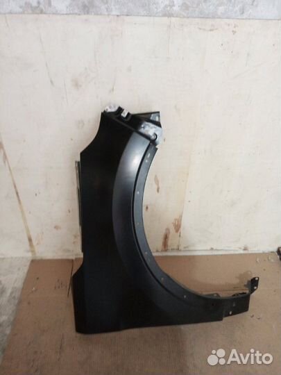 Крыло правое Ford Explorer 5 2010-2015