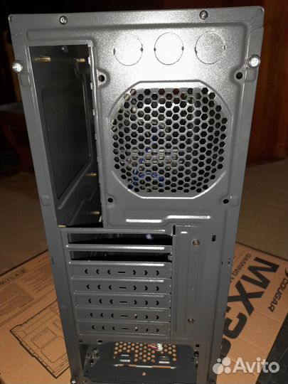 Корпус для компьютера