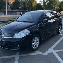 Nissan Tiida 1.6 AT, 2011, 220 000 км, с пробегом, цена 870 000 руб.