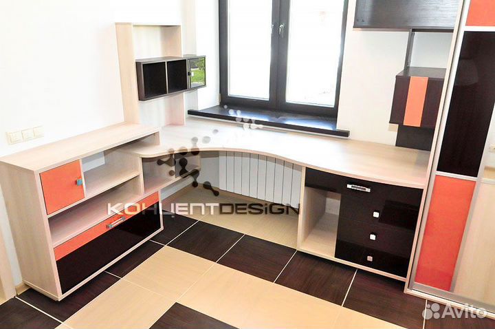 Набор мебели в мансардную комнату