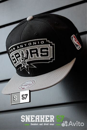 Кепка Mitchell & Ness, Obey