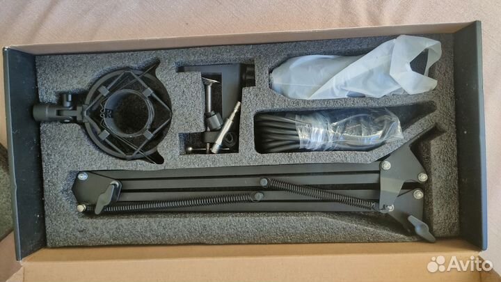 Студийный микрофон maono