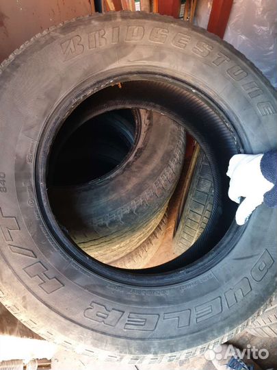 Bridgestone Dueler H/L 265/65 R17