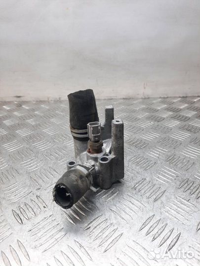 Фланец (тройник) системы охлаждения Ford Focus