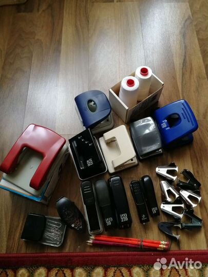 Степлер, антистеплеры, дыроколы, кнопки