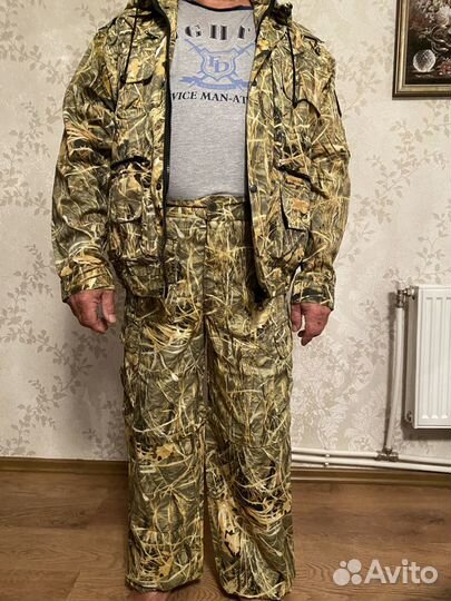 Костюм мужской 