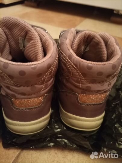 Ботинки демисезонные для девочки 27 размер