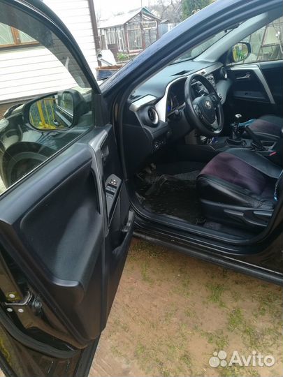 Toyota RAV4, 2013