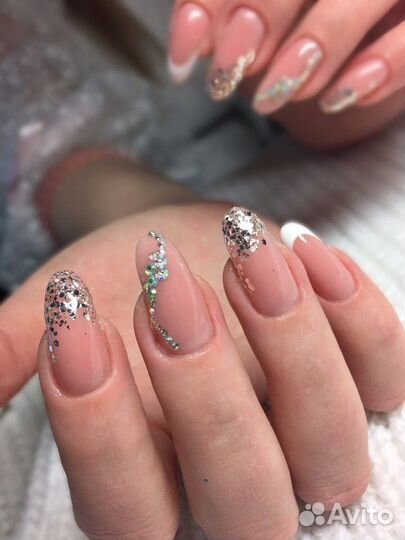 Наращивание ногтей