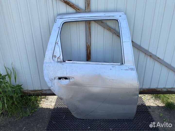 Дверь задняя правая Дастер 1 Renault Duster
