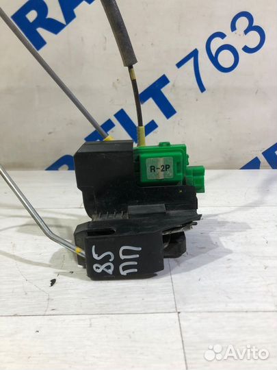 Замок двери передний правый KIA RIO 3 1.4 мт седан