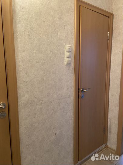 Двери межкомнатные 600 2000 бу