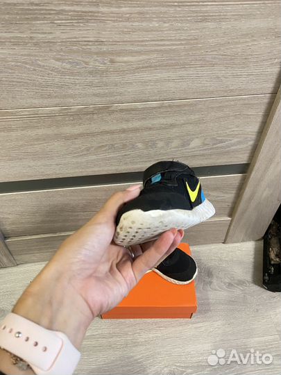 Кроссовки nike