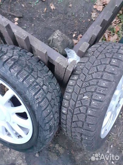 Гранта люкс. Можно поотдельности резину или диски