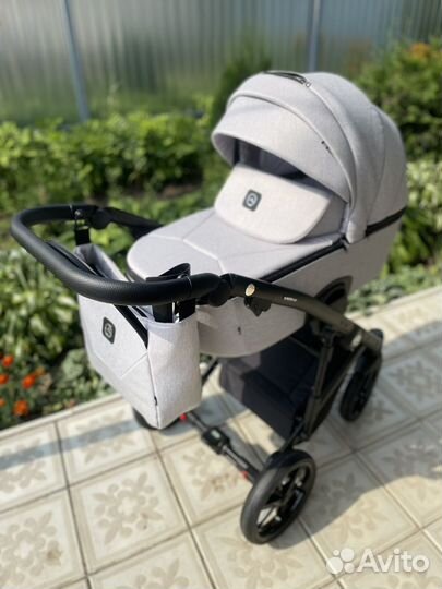 Коляска 2в1 Adamex Mobi Air