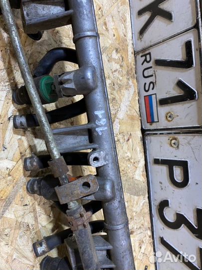 Топливная рампа с форсунками Kia Sportage