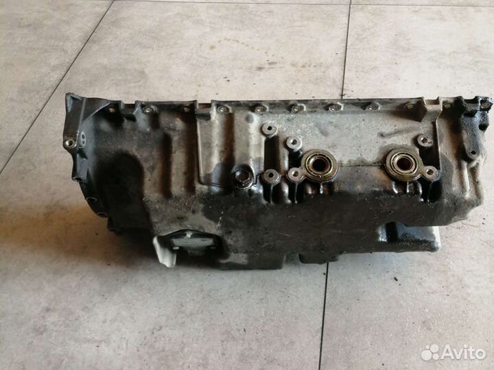 Подон двигателя на Volvo S80 B5254T6