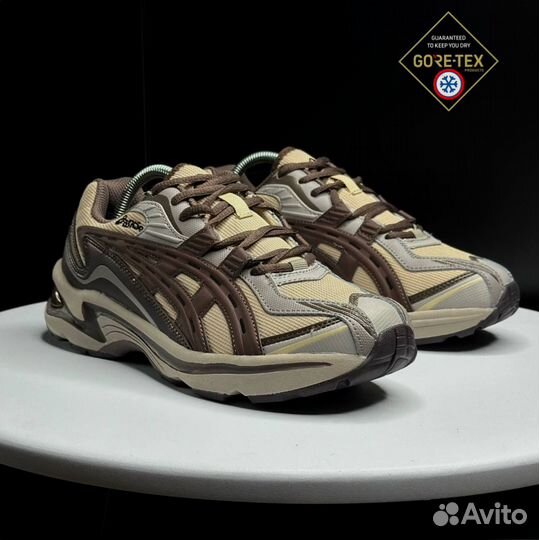 Кроссовки зимние Asics Gel-Preleus brown and begie