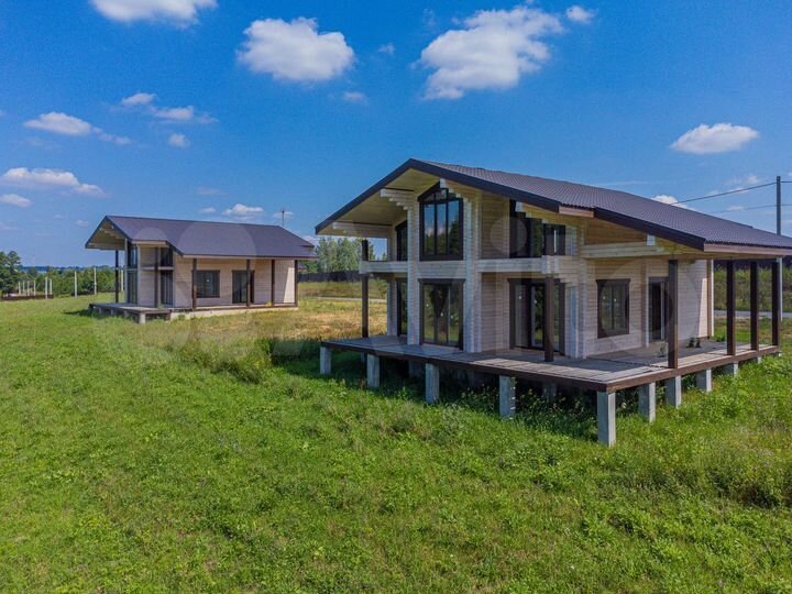 Дом 198 м² на участке 26,1 сот.